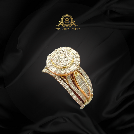 Gold Ring with diamonds